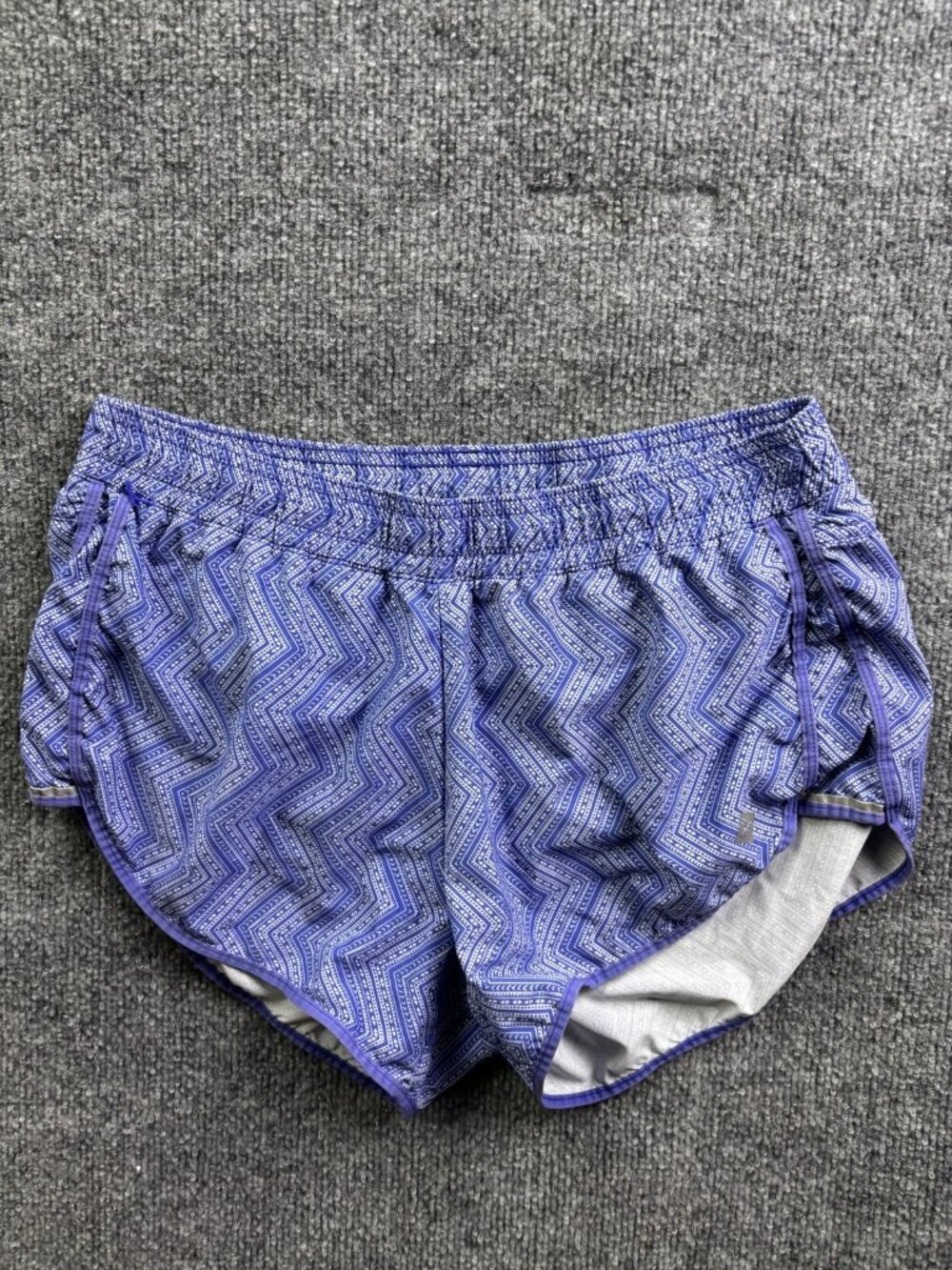 PrAna Shorts Womens M Blue Running Lined Drawstring 3 Inseam Chevron Athletic
